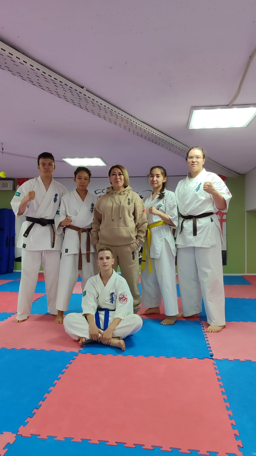 Достоинство клуба